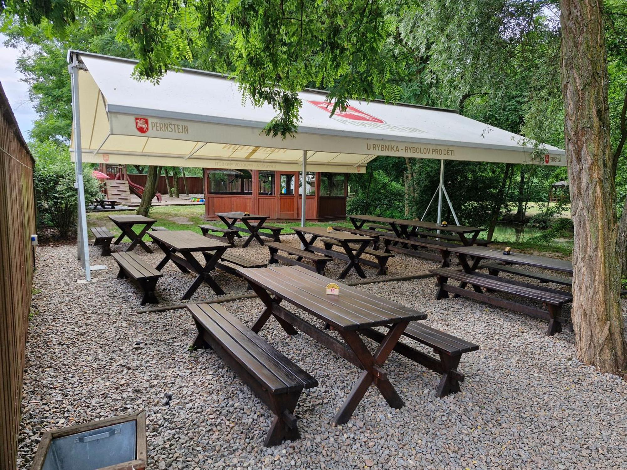 Lázně Bohdaneč 立波罗浮德斯佩勒旅馆酒店 外观 照片