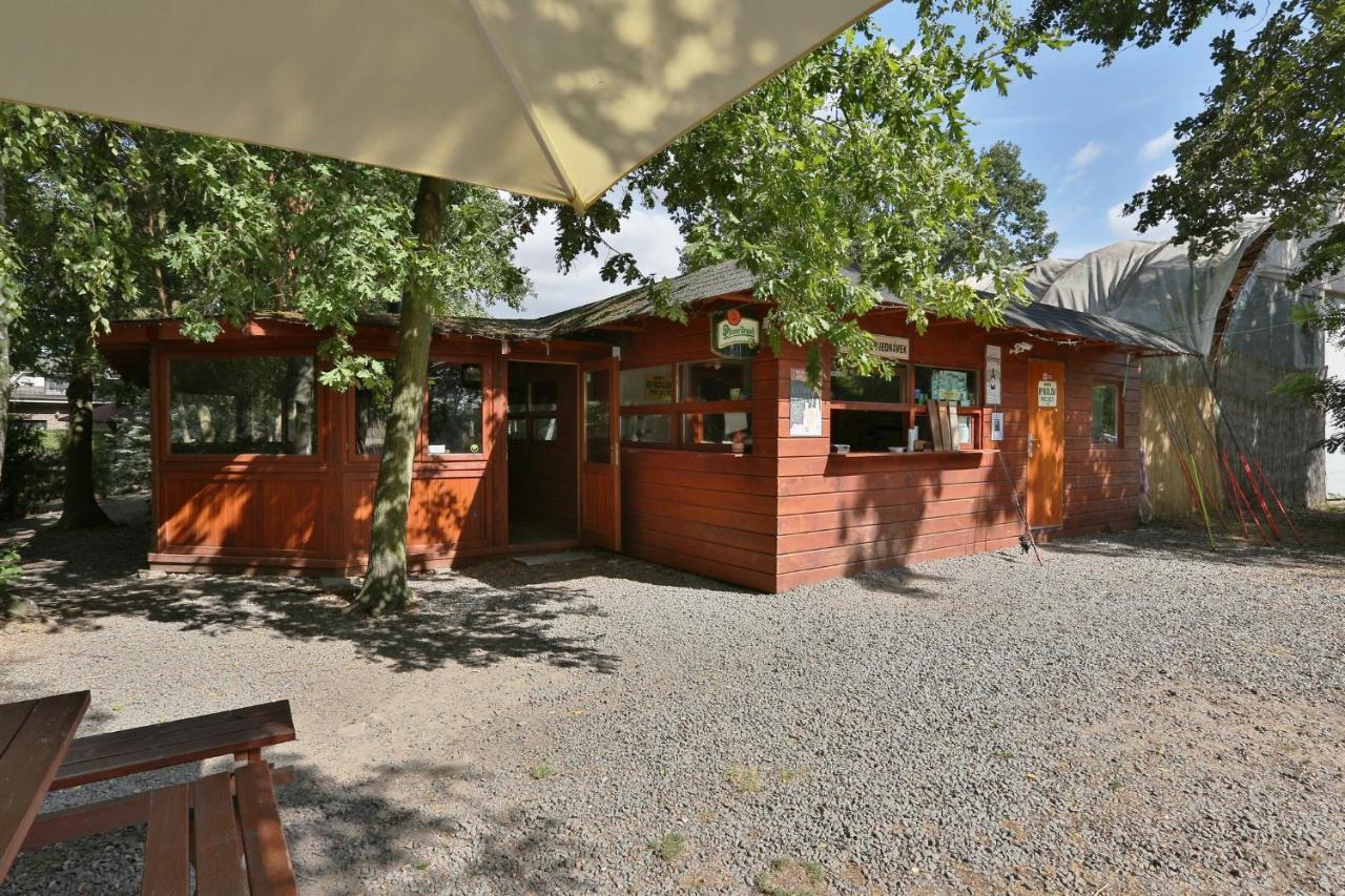 Lázně Bohdaneč 立波罗浮德斯佩勒旅馆酒店 外观 照片